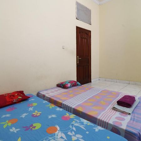 Backpack Syariah Cempaka Putih Barat Hostel Jakarta Exterior foto
