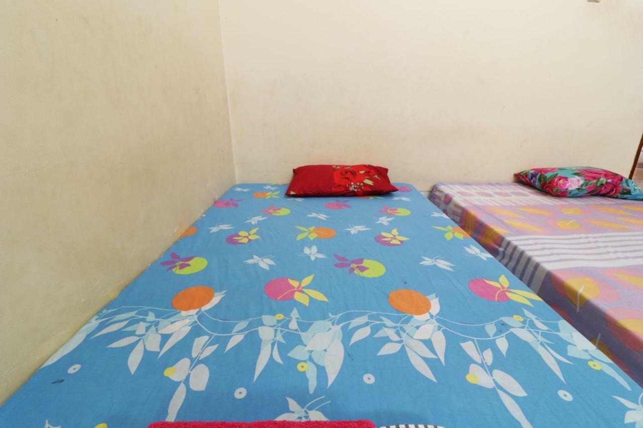Backpack Syariah Cempaka Putih Barat Hostel Jakarta Exterior foto