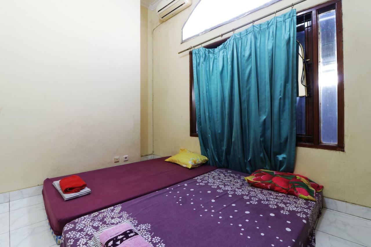 Backpack Syariah Cempaka Putih Barat Hostel Jakarta Exterior foto