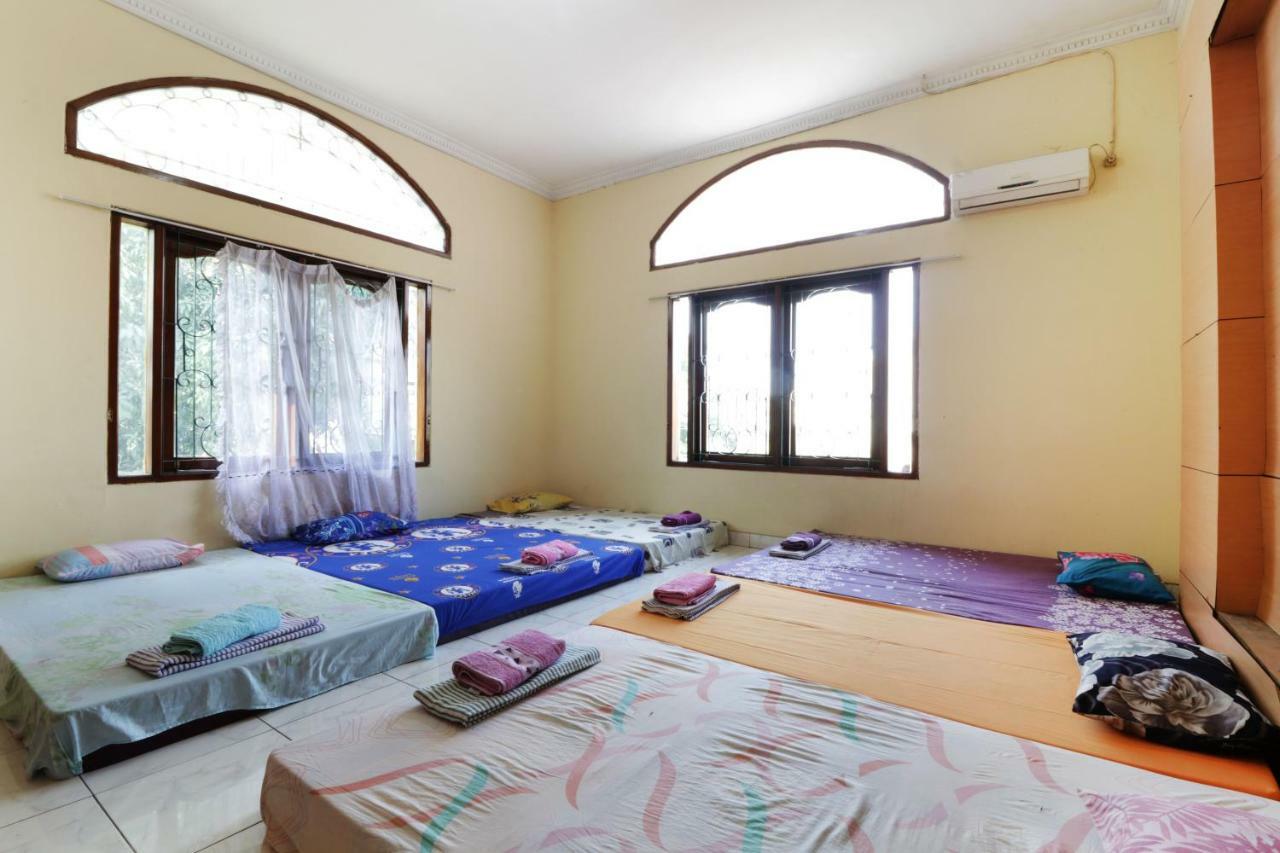 Backpack Syariah Cempaka Putih Barat Hostel Jakarta Exterior foto