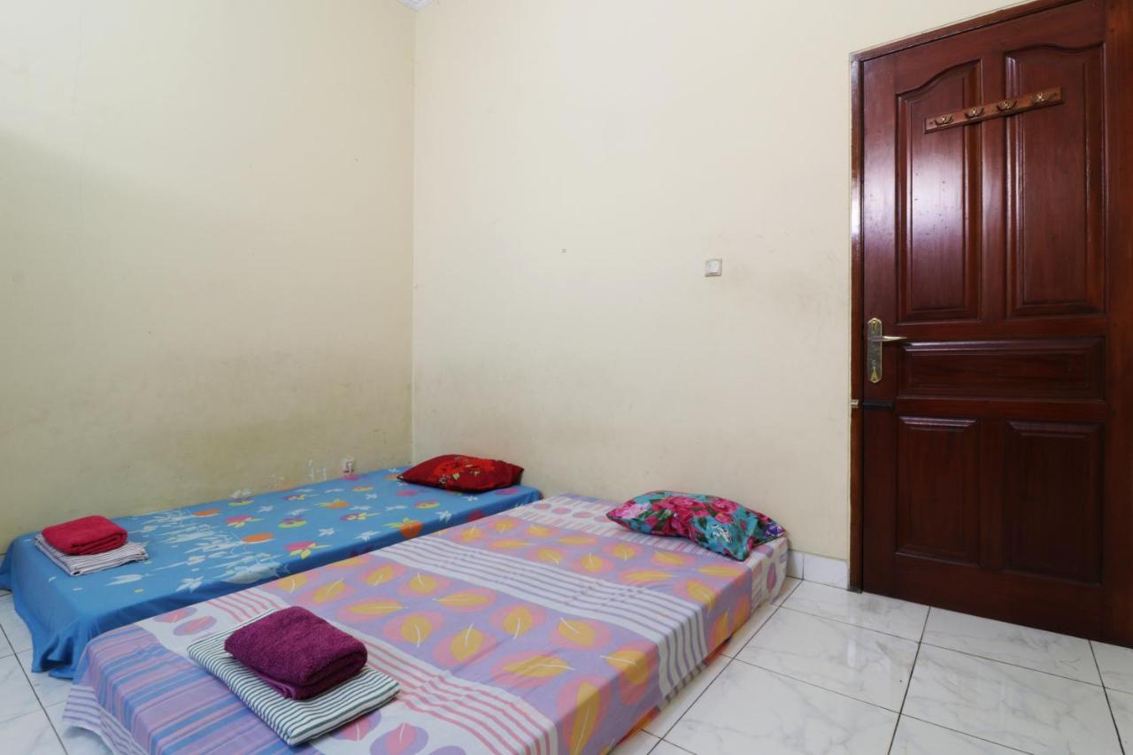 Backpack Syariah Cempaka Putih Barat Hostel Jakarta Exterior foto